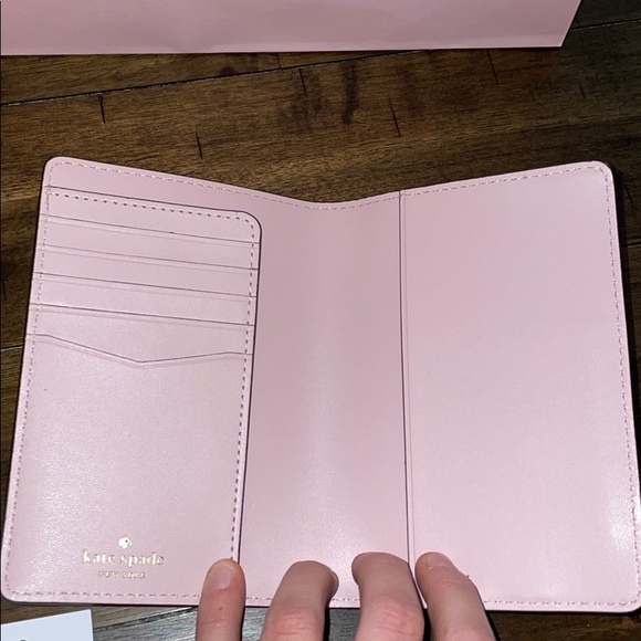 NWT kate spade Staci Confetti Passport Holder - Picture 5 of 10